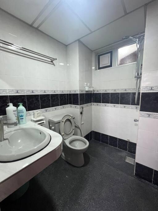 Glory Beach Aparment 2 Bedroom Port Dickson Dış mekan fotoğraf